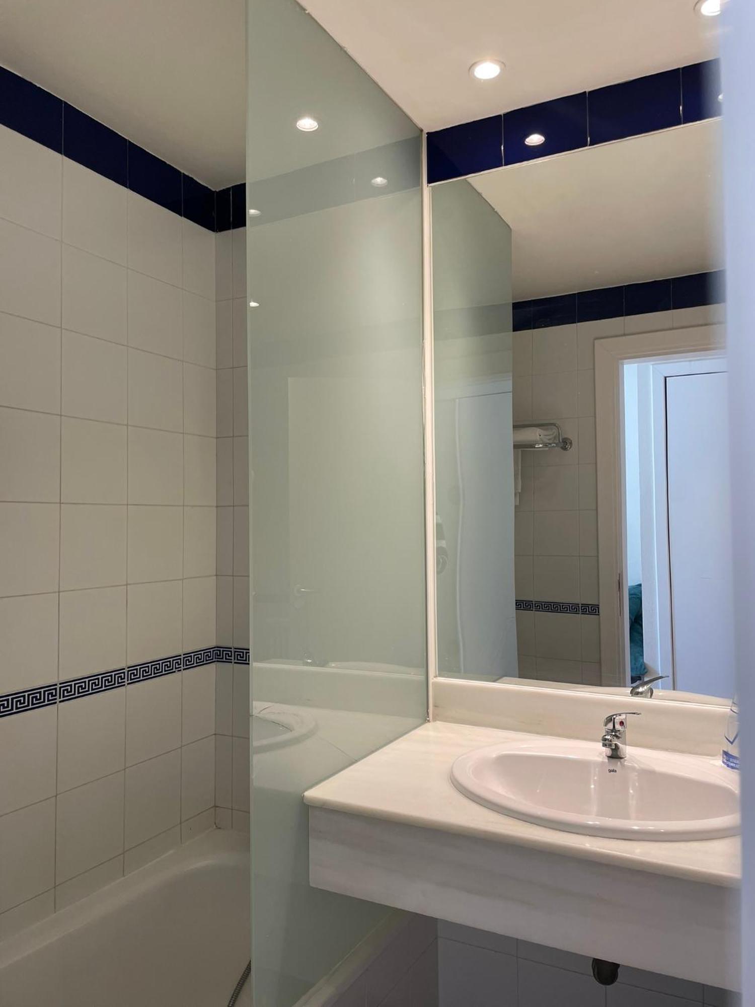 Classic Triple Room,1627276159:JPEG